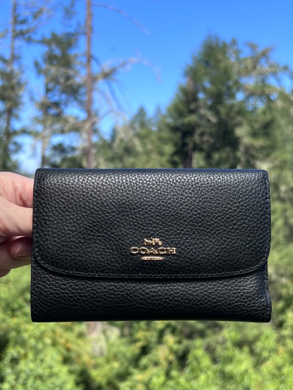 COACH Medium Black Pebbled Leather Trifold Wallet Gold Hardware AUTHENTIC